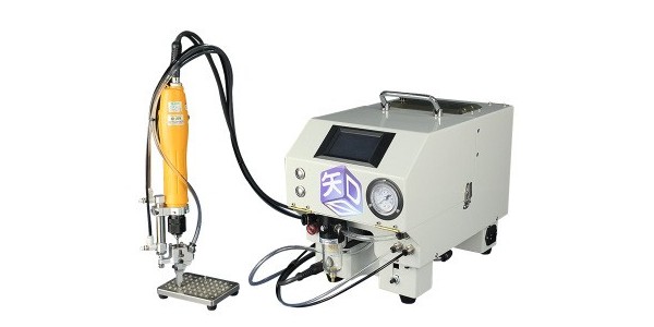 自動(dòng)螺絲供料器是什么？有什么優(yōu)勢(shì)？-堅(jiān)豐股份